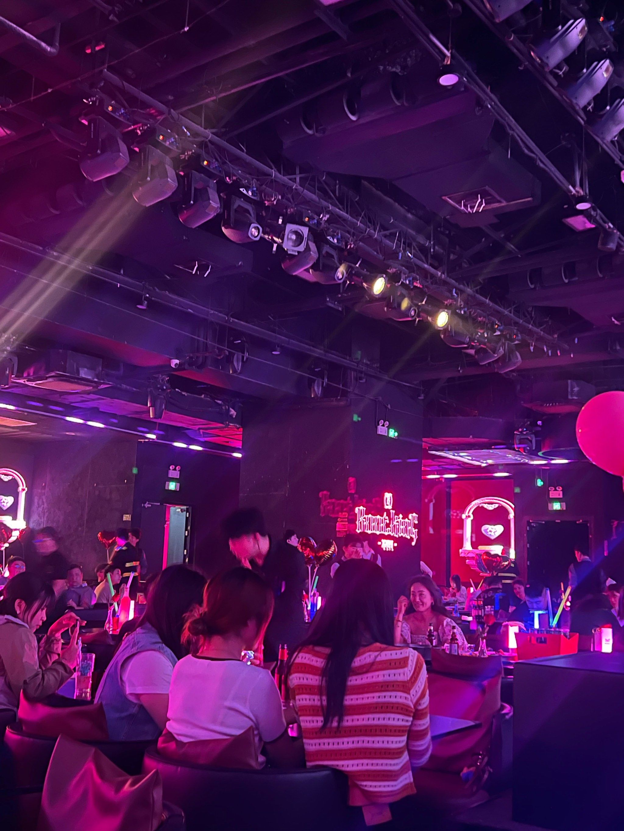 肇庆商务ktv创新商务ktv模式解析-封开县ktv预定